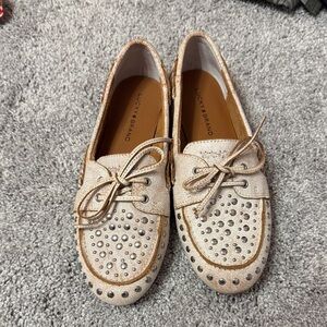Lucky Brand Women's Cream and Tan Loafers size 7
